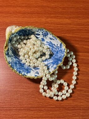 Classic long  Faux Pearl knotted Necklace in Cream White
